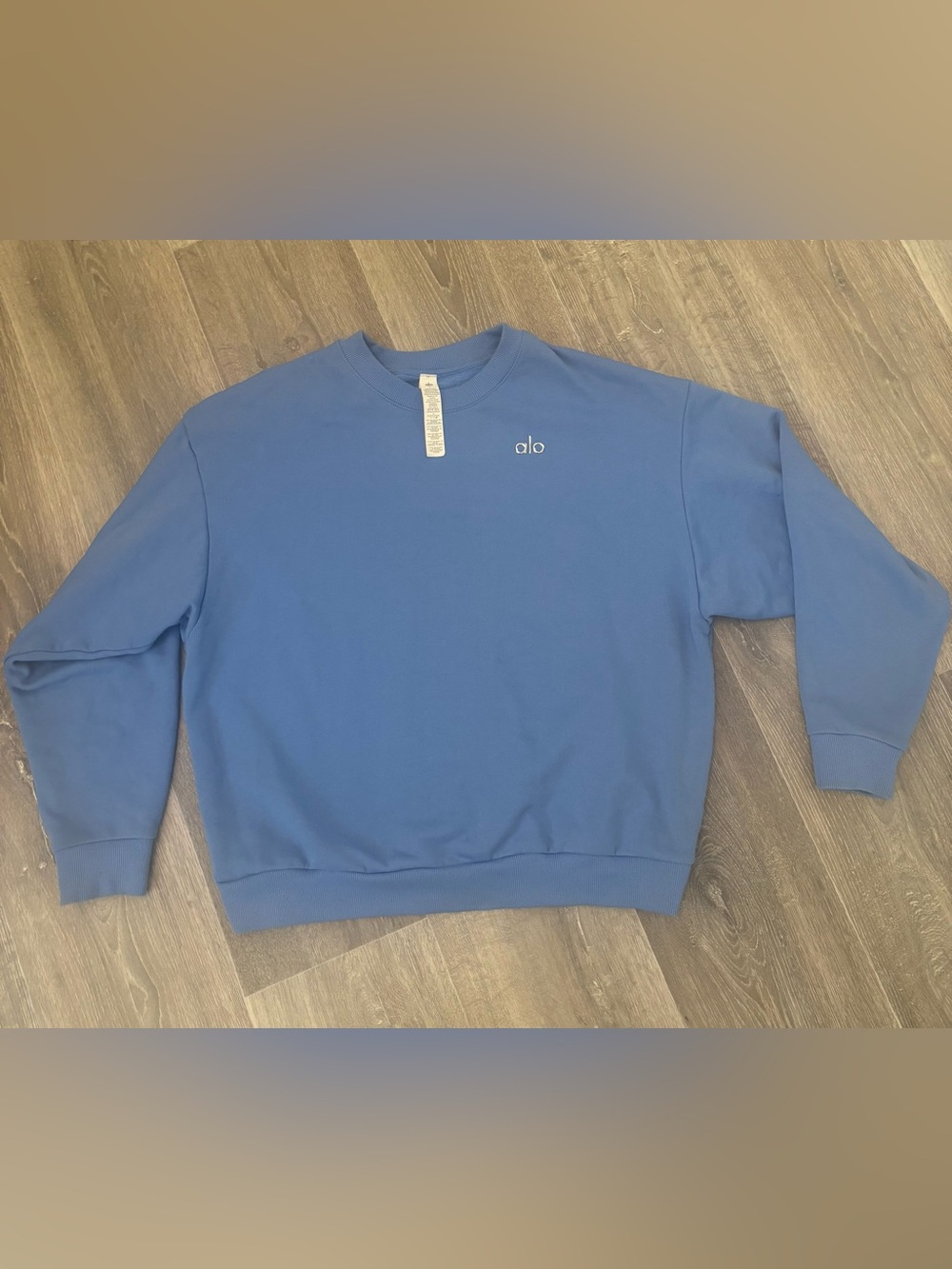Alo accolade crystal clear blue